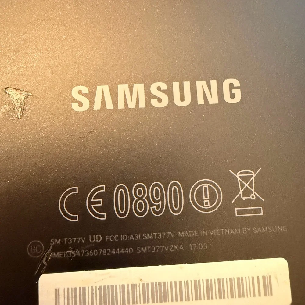Samsung Tablet t377 in Black with Red Welcome Screen